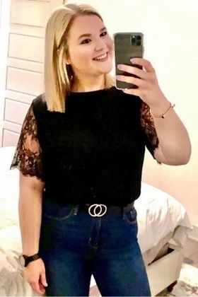 Patient Transformation Stories: Hollie Lost 100 Pounds During Quarantine! - After