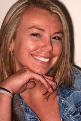 Porcelain Crowns: Sherri B. - After