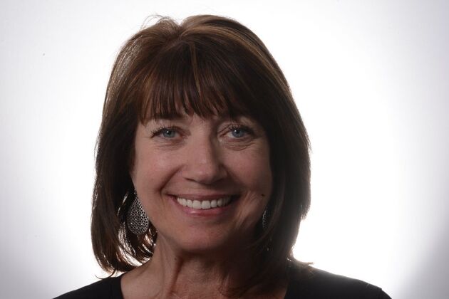 Our Results UPPER AND LOWER ALL ON 6 TEETH IN A DAY - After