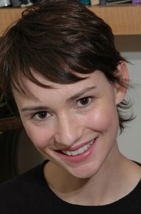 Veneers: Dina 2 - After