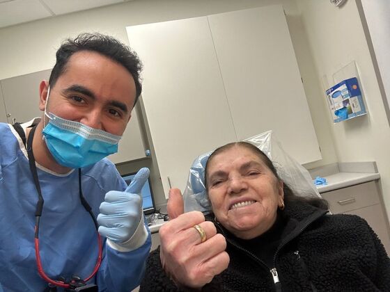 Dentures: Case 1 - We love happy patients!