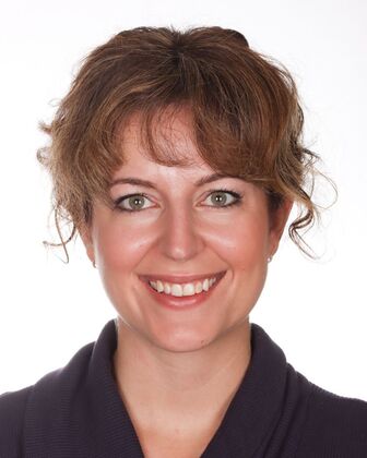 Smile Makeover Caroline - Before