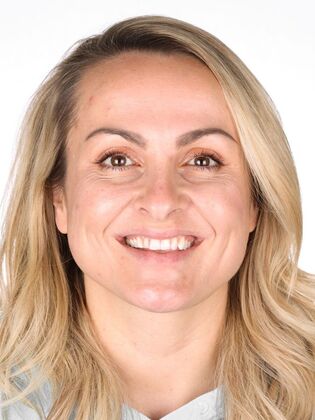 Smile Makeover Jasmina - Before