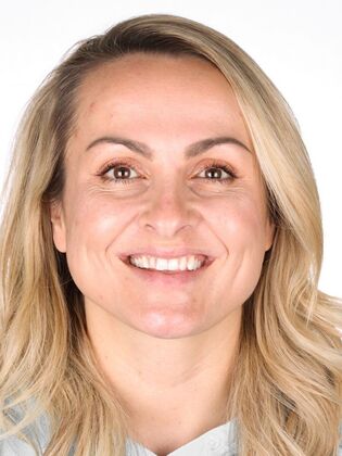 Full Mouth Reconstruction Jasmina - Before