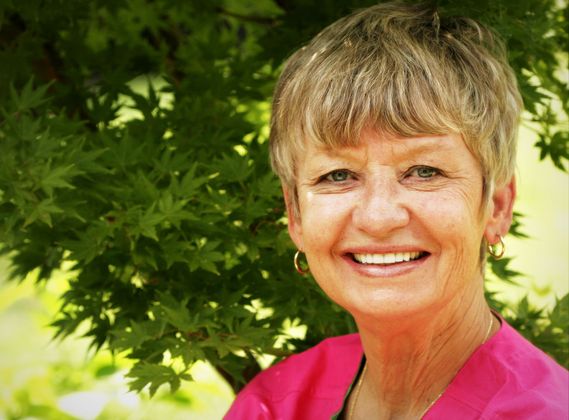 Veneers: Case 28 - Before